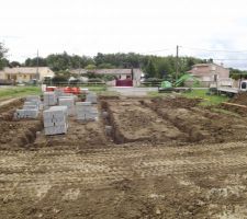 12 juillet : on attaque les fondations.