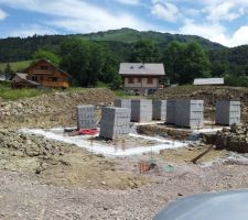 Livraison de palettes de parpaings et briques