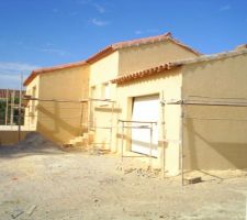 Voil&agrave; notre belle maison !!