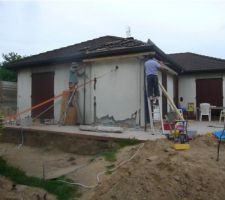 Découpé maintennat fo faire tomber !