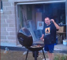 Et voilà premier barbec pour les premiers habitants du nouveau quartier de volstroff ....