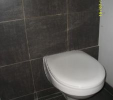 Wc du bas et son carrelages