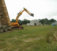 Mise en place du laser et des engins de terrassement