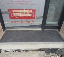 La pierre bleue de Soignies pour le seuil