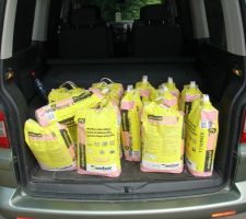 La colle &agrave; carrelage est en reserve !!