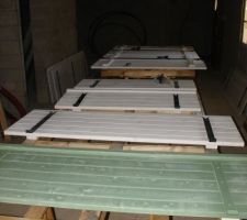 Chantier "Volets" !! Il y a de quoi faire...