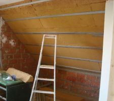 Isolation laine de bois dans les rampants