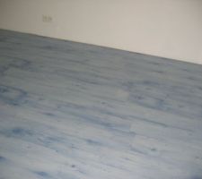 Pose du parquet dans la chambre n&deg;4 (celle de notre fille)