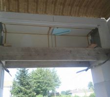 Caisson pour volant roulant integre
