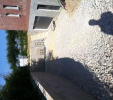 Descente du sous-sol remblayée