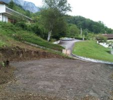 Terrassement de la plateforme grue