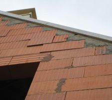 Pignon à refaire - un détail