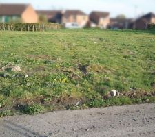 Petite v&eacute;rification pour voir l'avanc&eacute;e des travaux.

Autre vue que pr&eacute;c&eacute;dement.

Pas d'avanc&eacute;e...