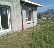 D&eacute;broussaillage en cours