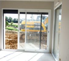 J'ai juste une grue devant la maison