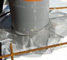 Proc&eacute;d&eacute; anti-termites Termimesh (barri&egrave;re physique) autour des r&eacute;servations