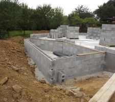 Cuve de r&eacute;cup&eacute;ration d'eau de pluie