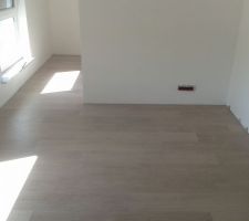 Parquet Quick Step posé dans la chambre parentale