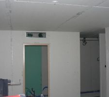 Chambre et dressing parental terminé !!