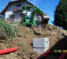 C est bon on remet la terre en place.