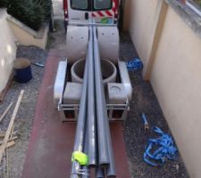 Livraison mat&eacute;riaux pour &eacute;vacuation des eaux de pluie et drainage du sol