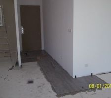 Debut pose carrelage, c'est du gres cerame en 60*60cm