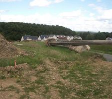 C'est offert avec le terrain ?