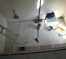 Vue du salon depuis le palier