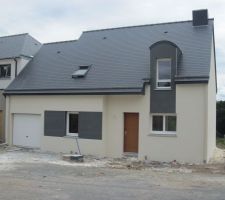 Façade côté route