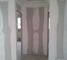Entrée des deux chambres
