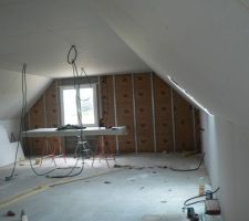 L'etage (c'est petit!!!!!)