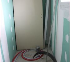 SdB du bas pr&eacute;paration douche italienne