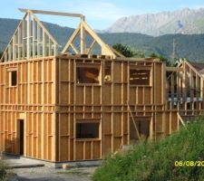 Ferme et pignon ouest
