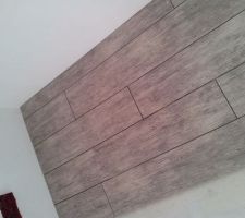 7 ao&ucirc;t : D&eacute;but de la pose du carrelage de la suite parentale