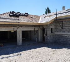 Il reste un pan du garage à couvrir