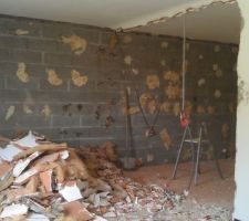 1er WE, y'a quoi derrière les murs ?