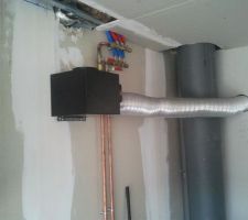 Moteur de la pureline placé dans le garage