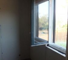 R&eacute;flexion sur le rebord des fen&ecirc;tres