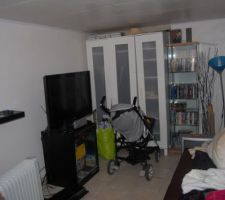 Piece au sous-sol de 11m2 tranformer en chambre d'appoint