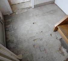 Entr&eacute;e pr&eacute;paration pose carrelage