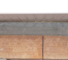 C est propre il y à 4 cm d'espace!!