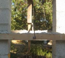 Coffrages et coulage des linteaux.