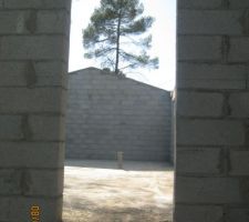 Coffrages et coulage des linteaux.