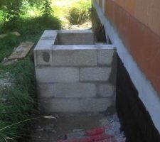 Montage cour anglaise suite et presque fin