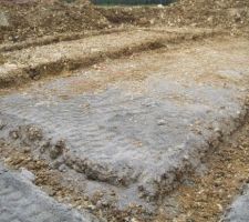 Creusage des fouilles avant coulage des fondations