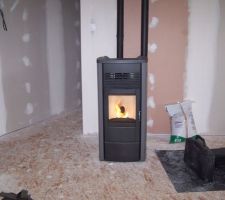 Premier feu dans le poêle à 30° dehors... pour test !