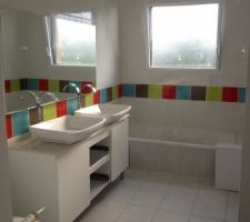 Faience salle de bain enfant