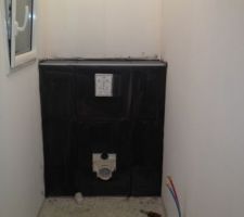 Carrelage WC Suspendu