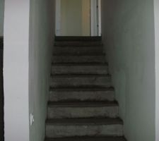 Escalier menant aux chambres