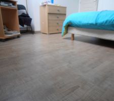 Et la voila avec le parquet